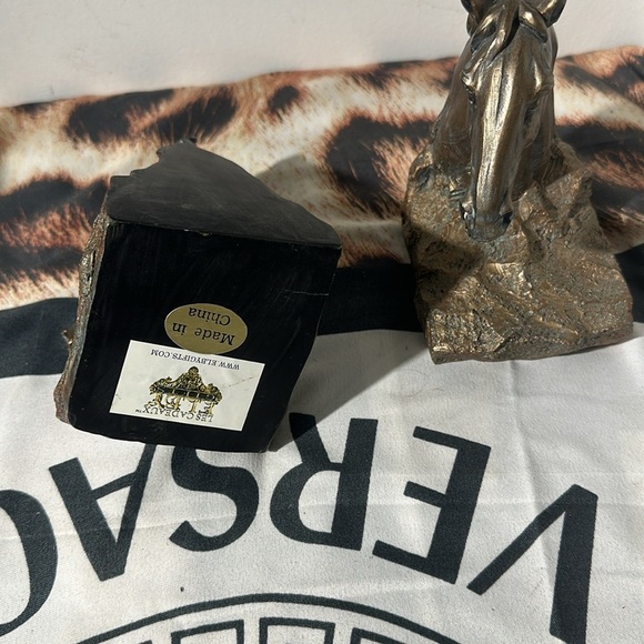 Home  decor - Picture 4 of 4